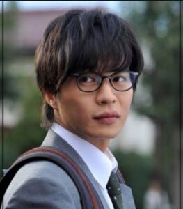 田中圭のメガネがかっこいい Iターン 相棒 びったれ画像まとめ ブランドは 芸能summary