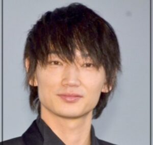 綾野剛の歴代彼女まとめ 現在の彼女は佐久間由衣 新垣結衣とも密会 芸能summary